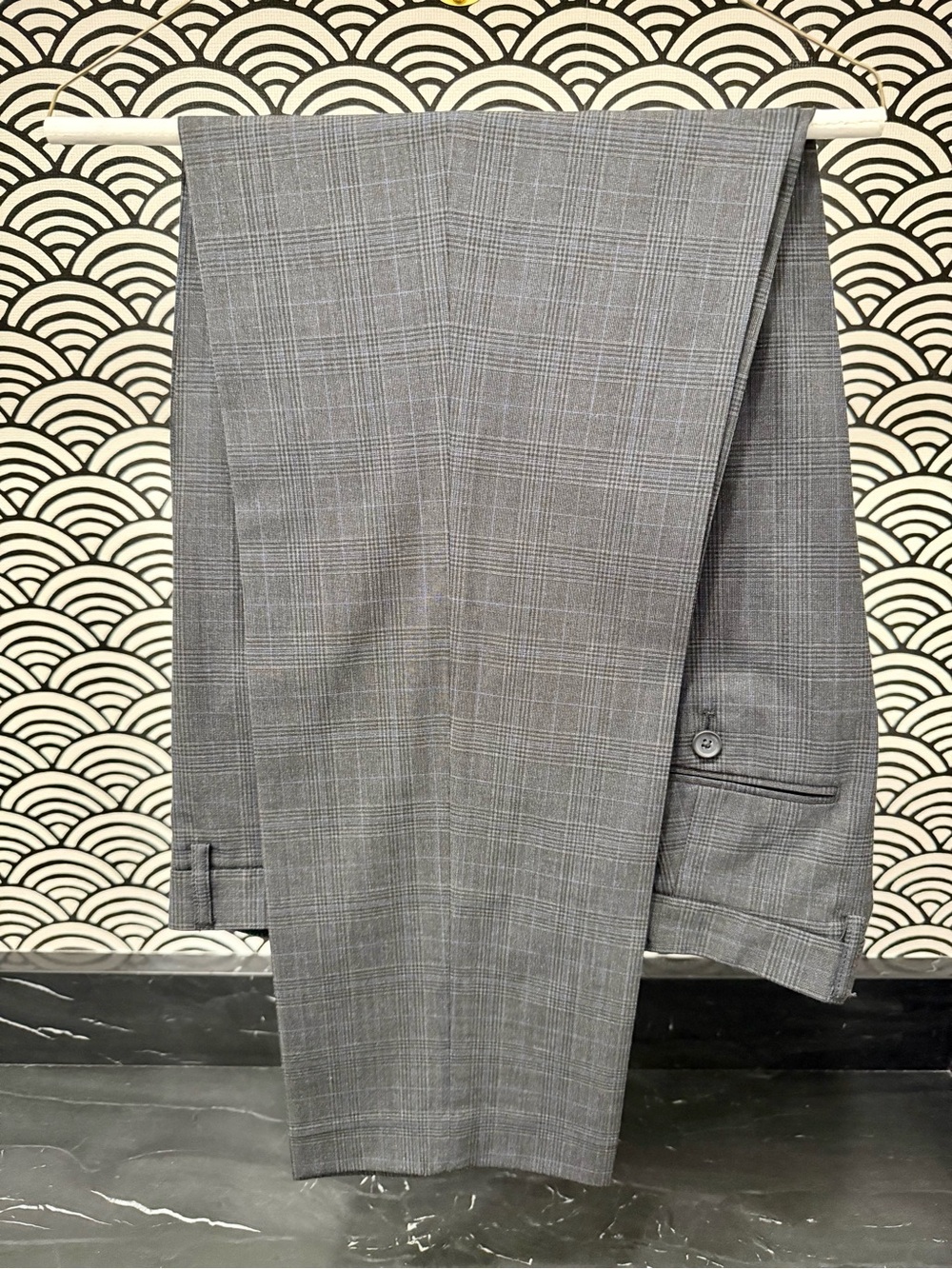 J. Crew Men's Thompson Tapered Gray Glen Plaid Dress Pants